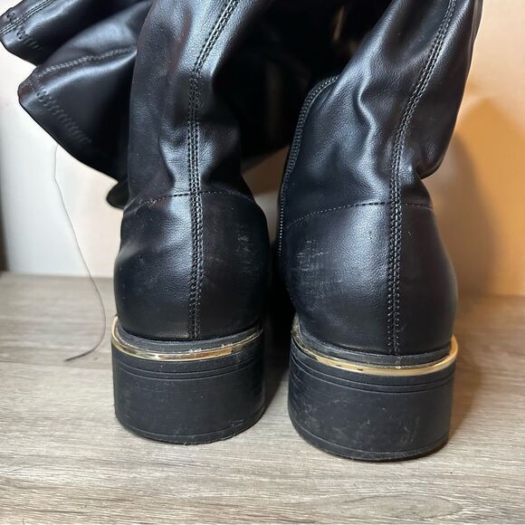 Black Heeled Boots - Picture 7 of 7